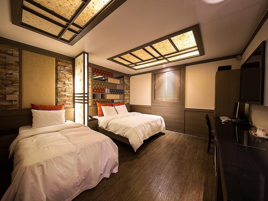 Hotel Valentine Кванмён Номер фото