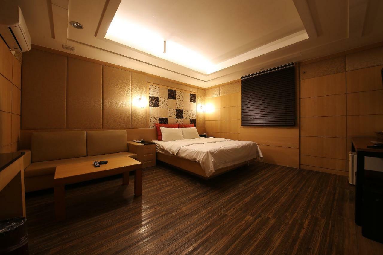 Hotel Valentine Кванмён Экстерьер фото