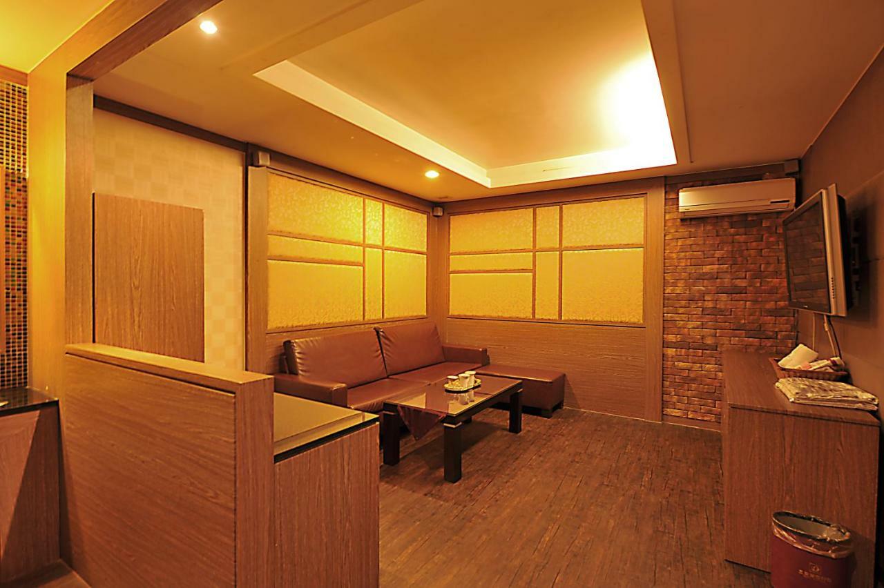 Hotel Valentine Кванмён Экстерьер фото
